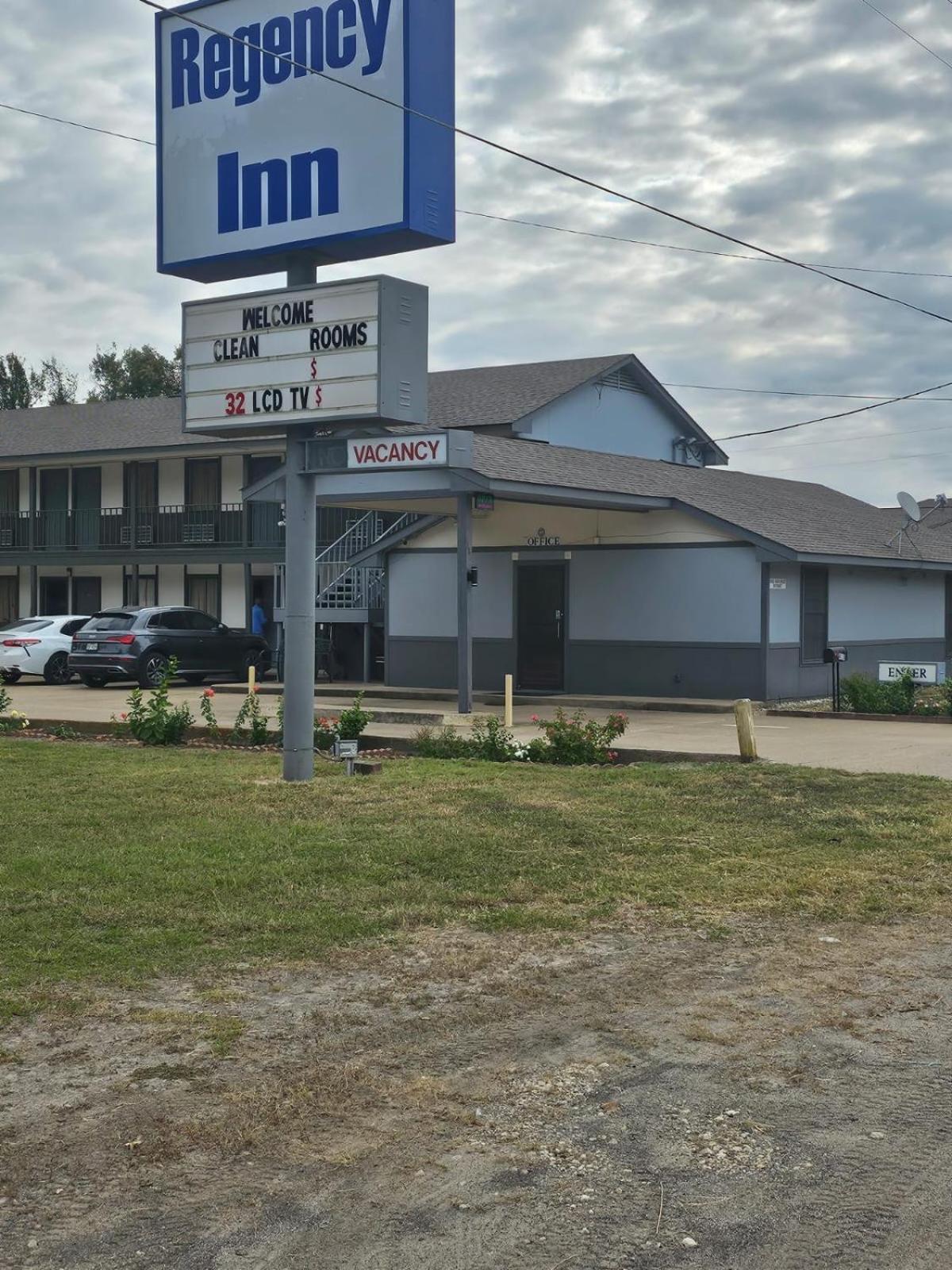 Regency Inn Jewett Esterno foto